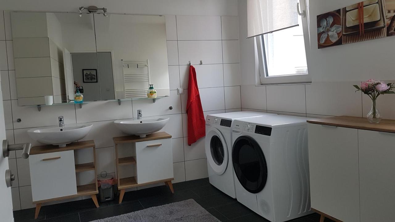 Moderne Maisonette Mit Terrasse Вена Экстерьер фото