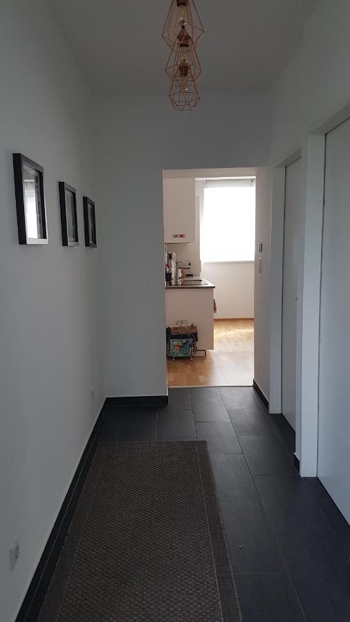 Moderne Maisonette Mit Terrasse Вена Экстерьер фото